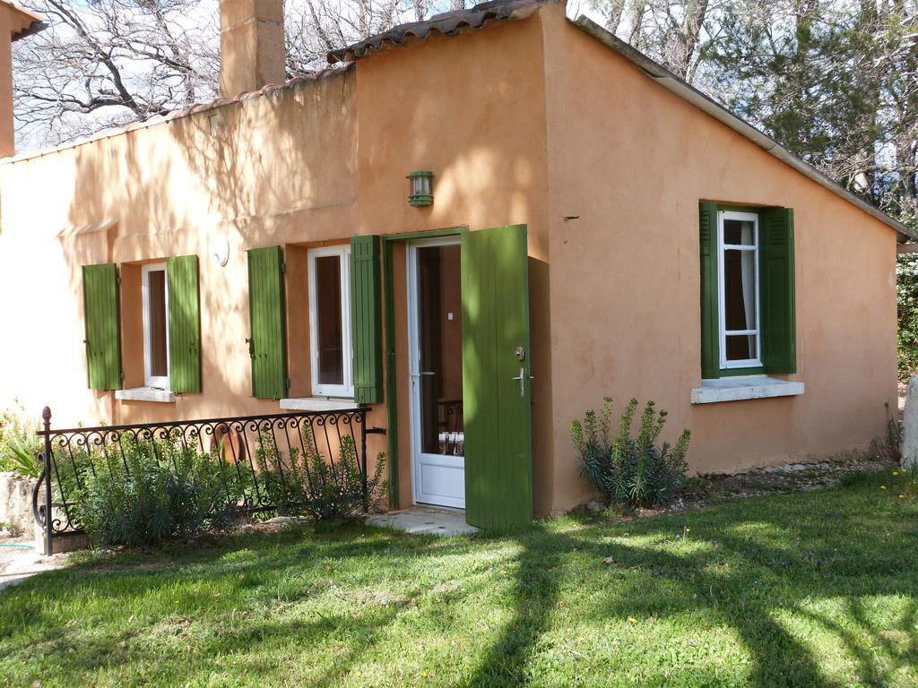 Le Petit Bacalan Villa Mormoiron Rum bild